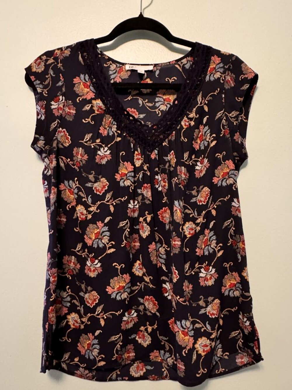 DR2 by Daniel Rainn Floral Lace-Trim Blouse – XS - JK0473